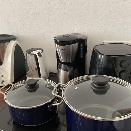 Ferienwohnung Von Der Herzogshoehe ,Wifi, Netflix, Parkplatz, Kamin, Fussbodenheizung, Thermomix, Babybett Chemnitz Exterior foto